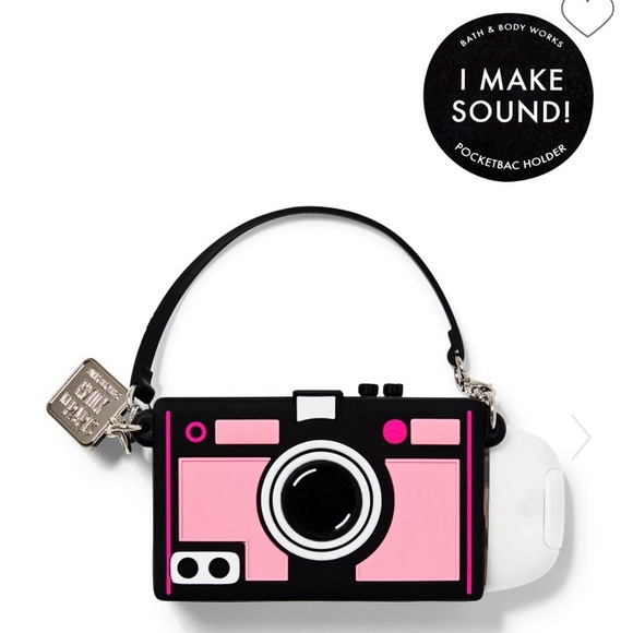 Bath & Body Works Accessories - 🆕📷 BATH & BODY WORKS EMILY IN PARIS  “VINTAGE CAMERA” POCKETBAC HOLDER. NEW!